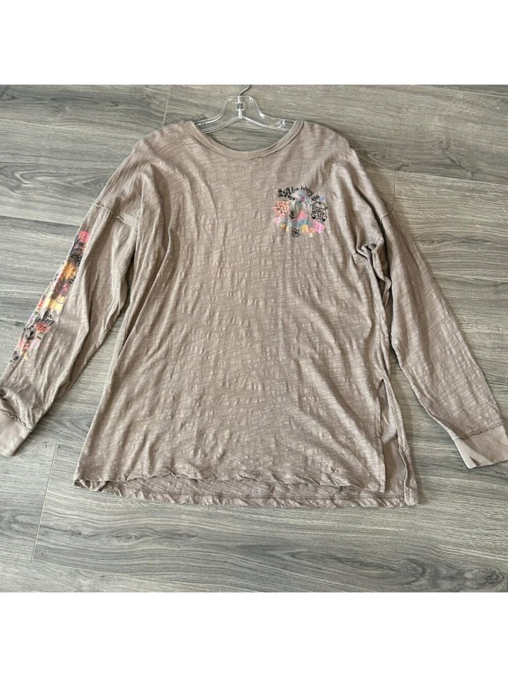 Natural Life Shirt Womens M Taupe Live Happy Graphic Boho Tunic Long Sleeve